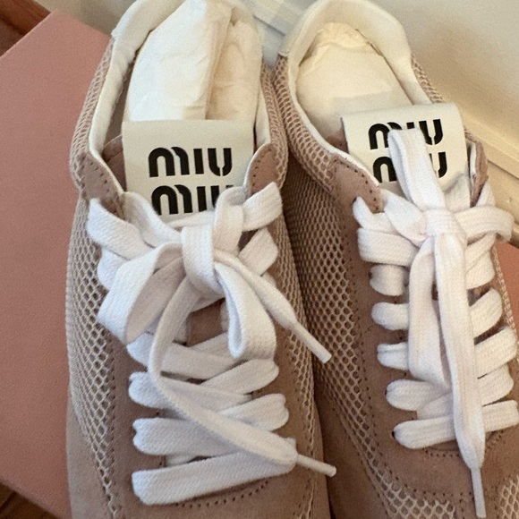 Miu Miu sneakers NIB - Picture 3 of 4